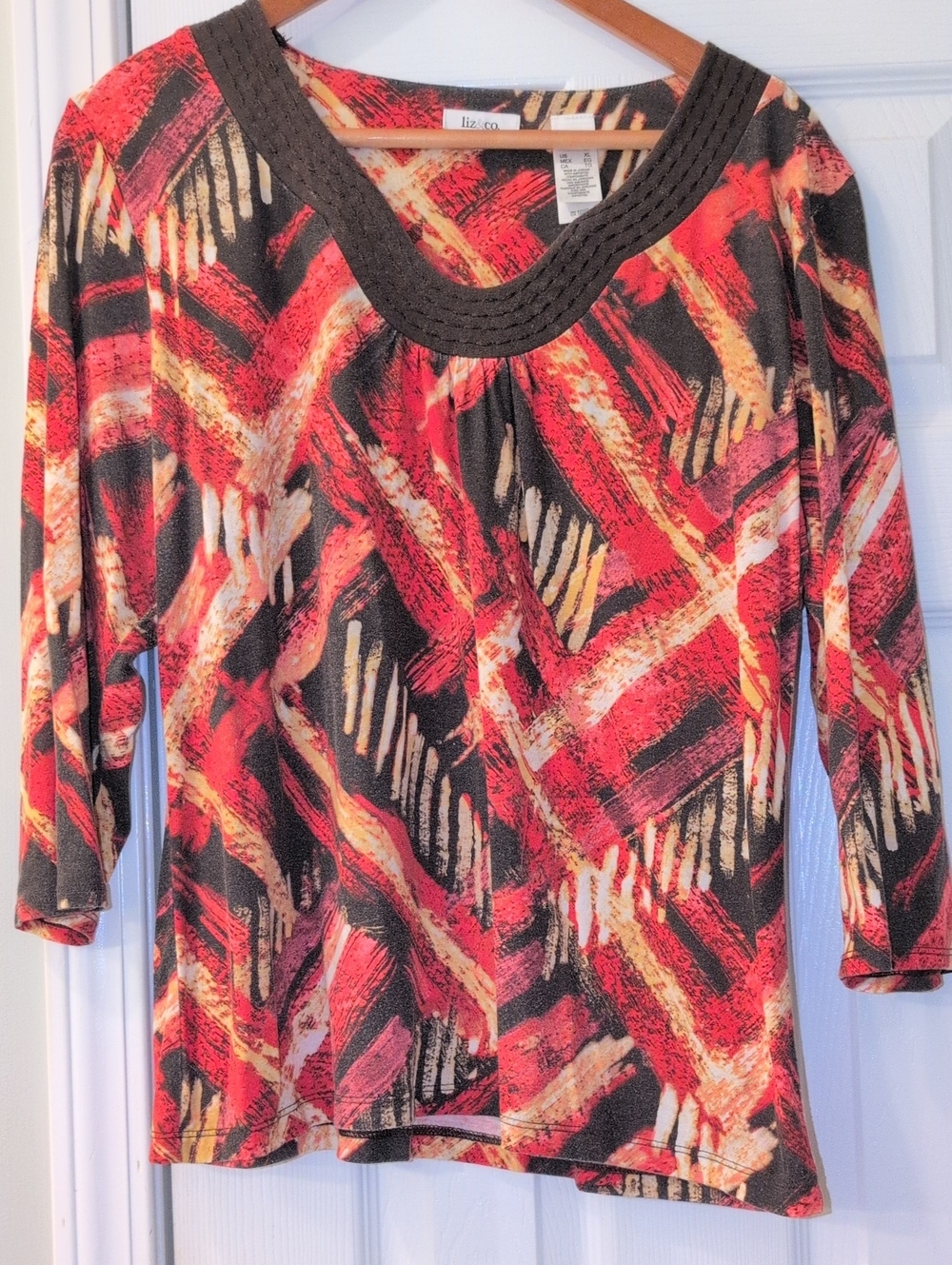 Red Abstract Print Scoop Neck Top